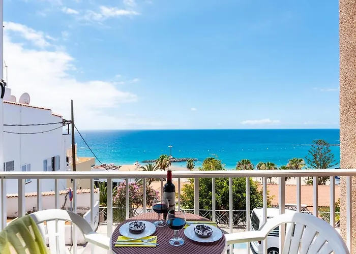 Daire 1 1 Beautiful Seafront With Balcony And Wifi Los Cristianos (Tenerife)