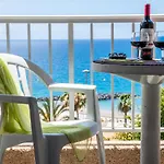 1 1 Beautiful Seafront With Balcony And Wifi *