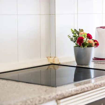 1 1 Beautiful Seafront With Balcony And Wifi Διαμέρισμα Los Cristianos (Tenerife)