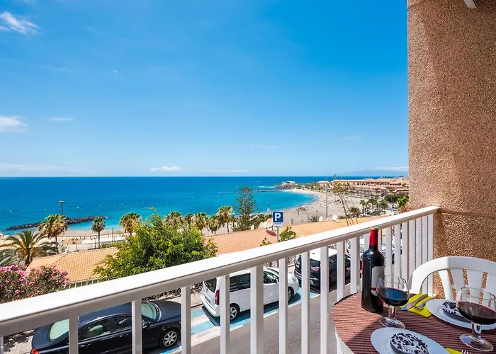 1 1 Beautiful Seafront With Balcony And Wifi Appartamento