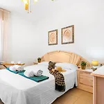 公寓 1 1 Beautiful Seafront With Balcony And Wifi 洛斯克里斯蒂亚诺斯