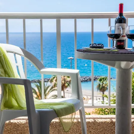 1 1 Beautiful Seafront With Balcony And Wifi *