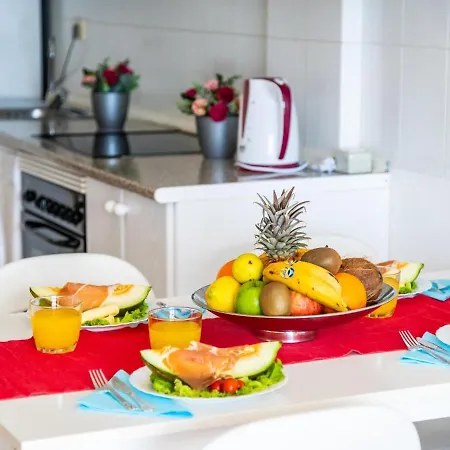 1 1 Beautiful Seafront With Balcony And Wifi * Los Cristianos