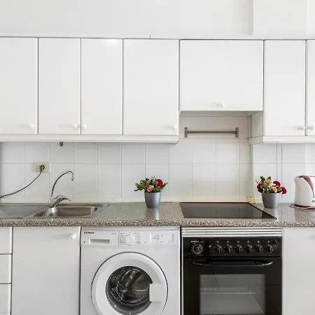 1 1 Beautiful Seafront With Balcony And Wifi