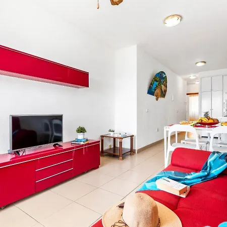 1 1 Beautiful Seafront With Balcony And Wifi *