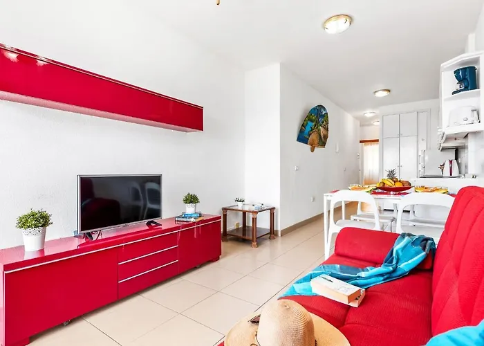 1 1 Beautiful Seafront With Balcony And Wifi *